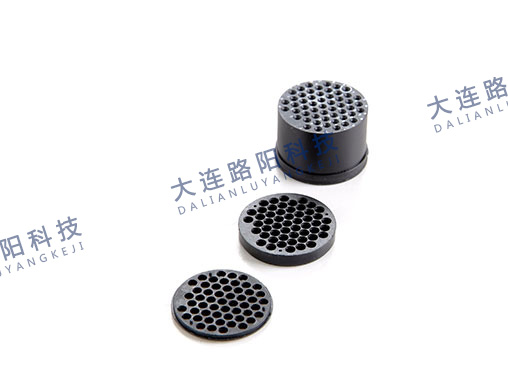 接插件（两体绝缘体）Connector