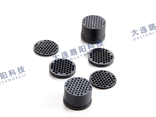 接插件（两体绝缘体）Connector